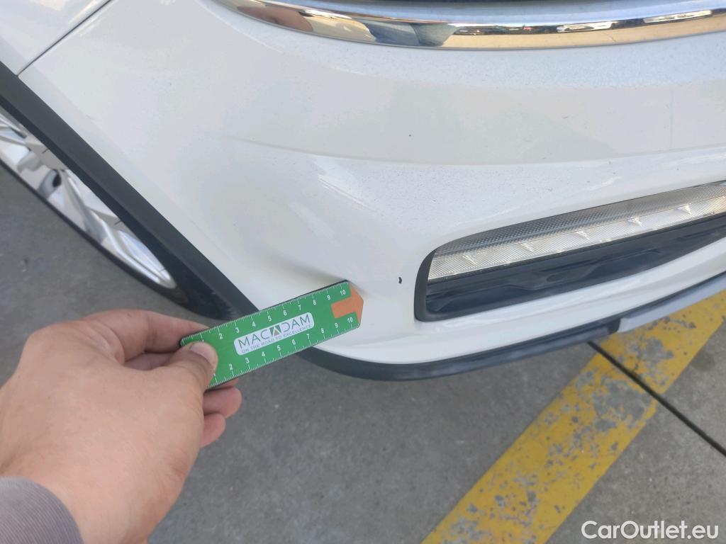  Volkswagen  T-ROC VOLKSWAGEN  / 2017 / 5P / todoterreno Advance 1.0 TSI 85kW (115CV) #12