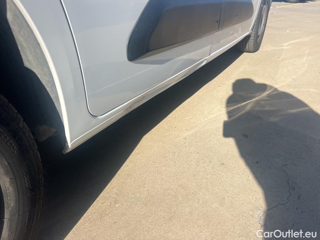  Citroen  Berlingo CITROEN  / 2018 / 4P / combi Talla M BlueHDi 100 LIVE (AC) #5