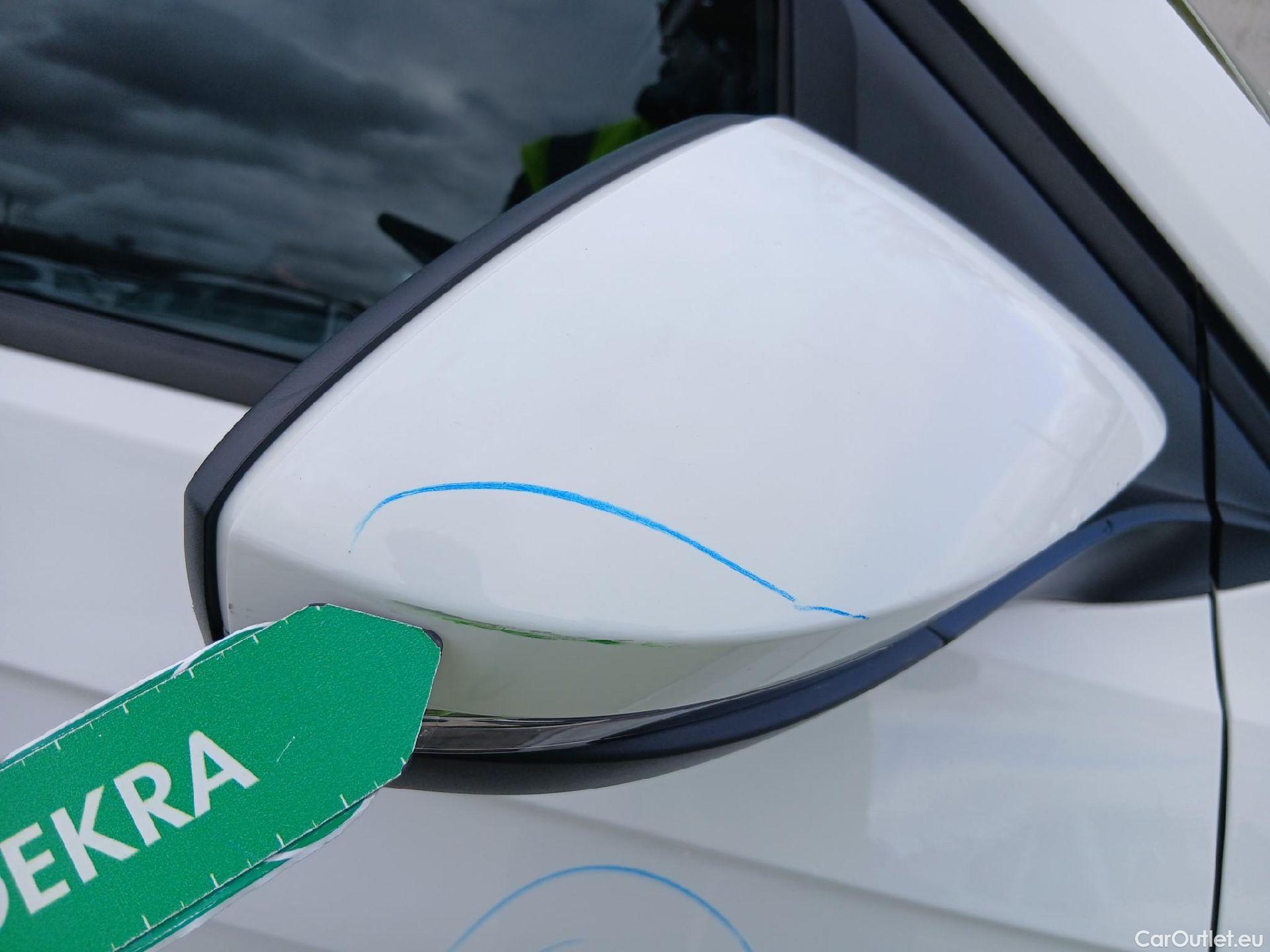  Volkswagen  T-CROSS VOLKSWAGEN  / 2018 / 5P / todoterreno Advance 1.0 TSI 81kW (110CV) DSG (AC3) #37