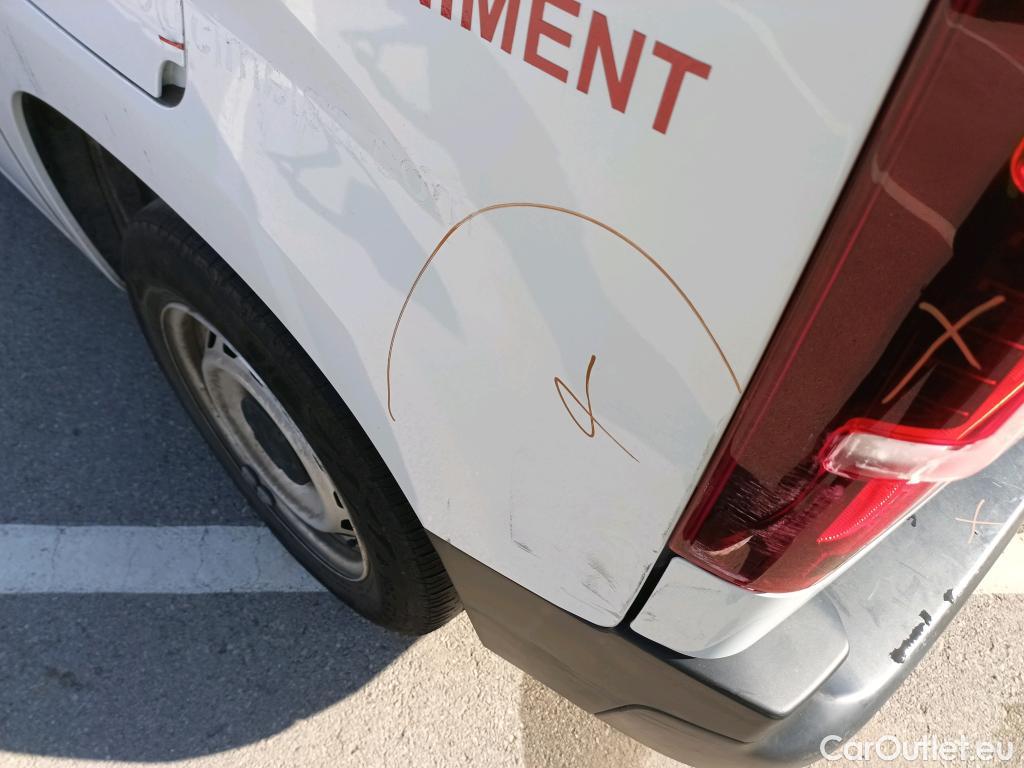  Citroen  Berlingo CITROEN  / 2018 / 4P / furgón derivado de turismo Talla M BlueHDi 100 #4