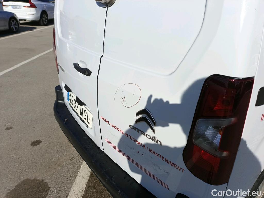  Citroen  Berlingo CITROEN  / 2018 / 4P / furgón derivado de turismo Talla M BlueHDi 100 #12