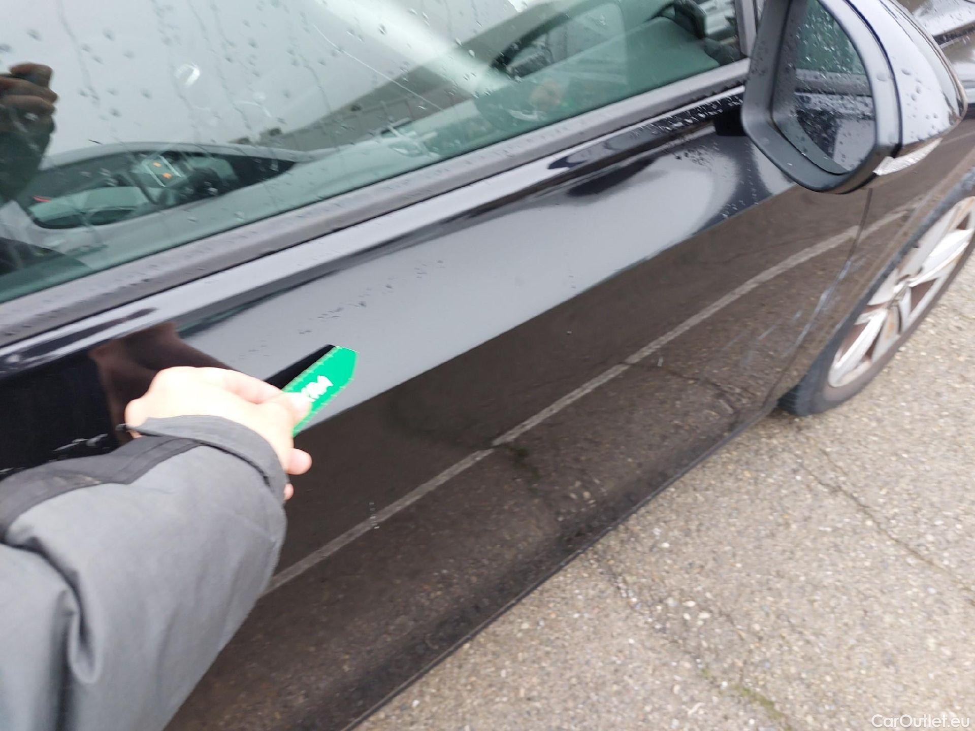  Volkswagen  Golf  VIII Lim. Life 2.0 TDI 115CV MT6 E6dT #8