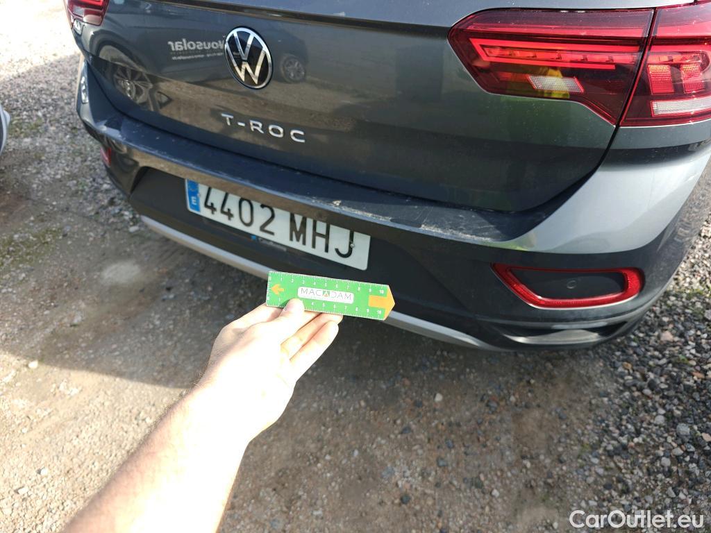  Volkswagen  T-ROC  Life 2.0 TDI 115CV MT6 E6d #29