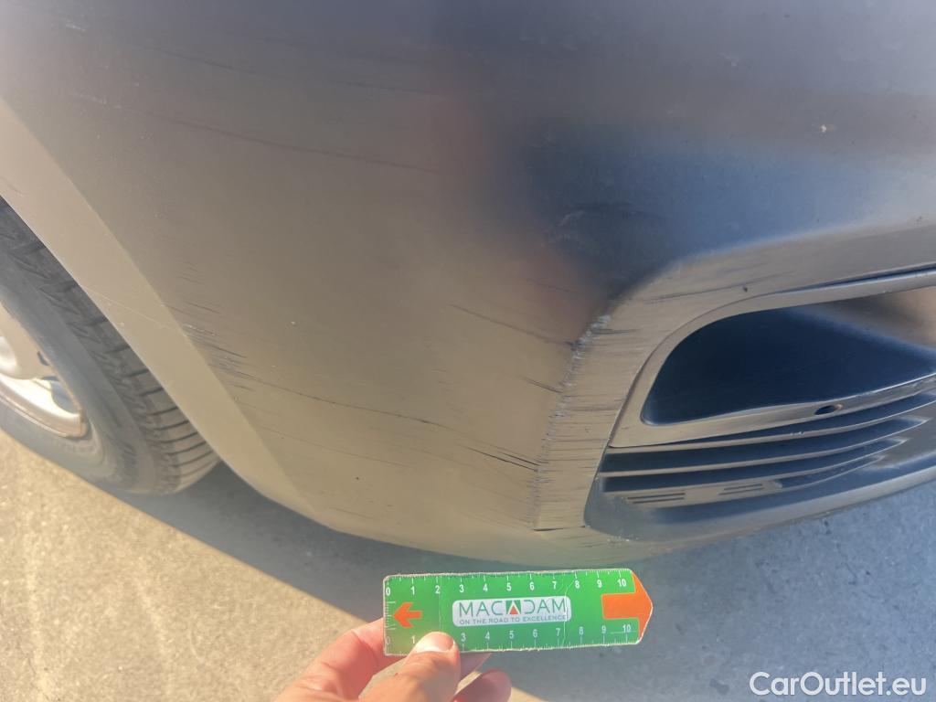  Citroen  Berlingo CITROEN  / 2018 / 4P / combi Talla M BlueHDi 100 LIVE (AC) #16