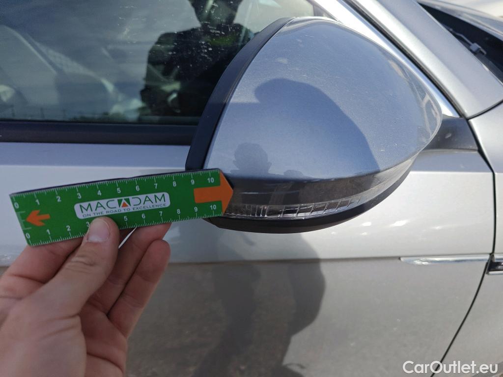  Volkswagen  T-ROC VOLKSWAGEN  / 2021 / 5P / todoterreno R-Line 1.5 TSI 110kW (150CV) #43