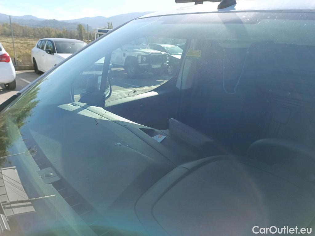  Citroen  Berlingo CITROEN  / 2018 / 4P / furgón derivado de turismo Talla M BlueHDi 100 #33