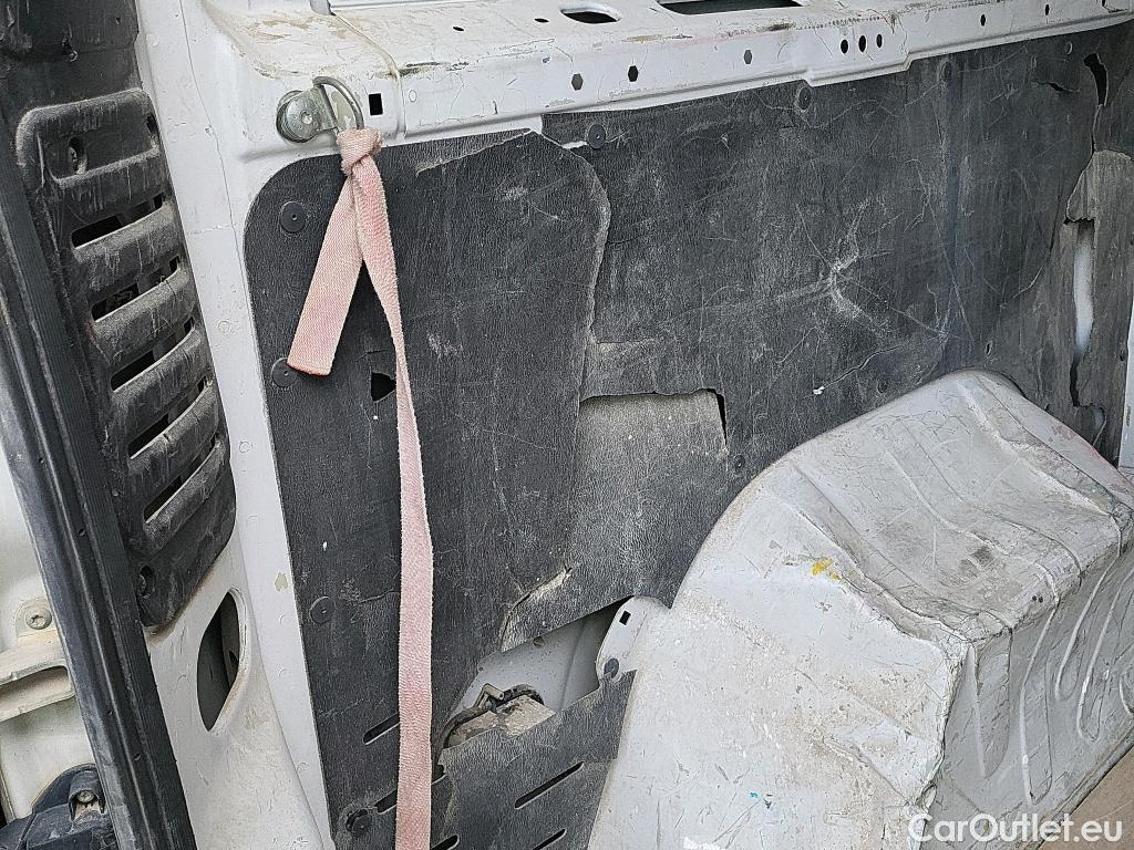  Citroen  Jumper CITROEN  / 2014 / 4P / furgón BlueHDi 88KW (120CV) Furgón 35L2H2 #45