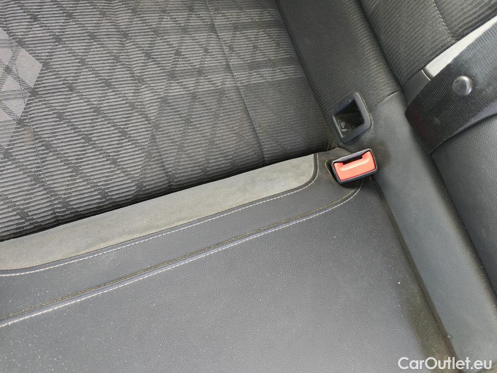  Volkswagen  T-ROC VOLKSWAGEN  / 2021 / 5P / todoterreno R-Line 1.5 TSI 110kW (150CV) #45