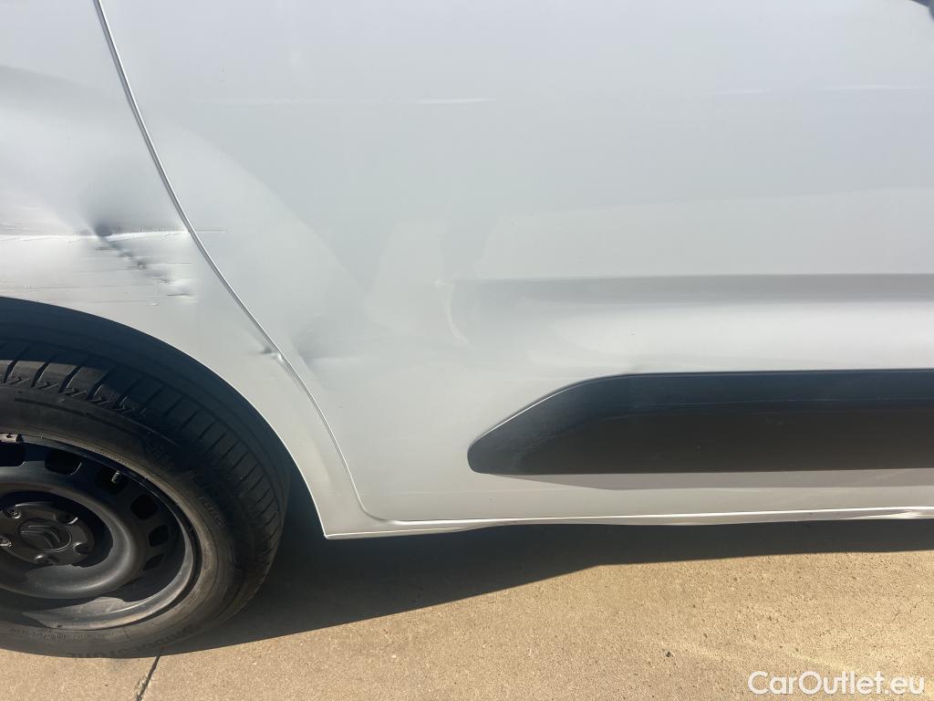  Citroen  Berlingo CITROEN  / 2018 / 4P / combi Talla M BlueHDi 100 LIVE (AC) #6