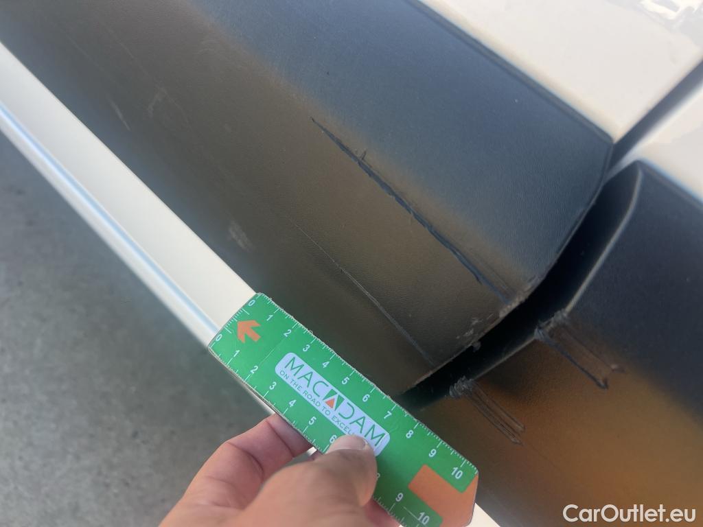  Citroen  Berlingo CITROEN  / 2018 / 4P / combi Talla M BlueHDi 100 LIVE (AC) #38