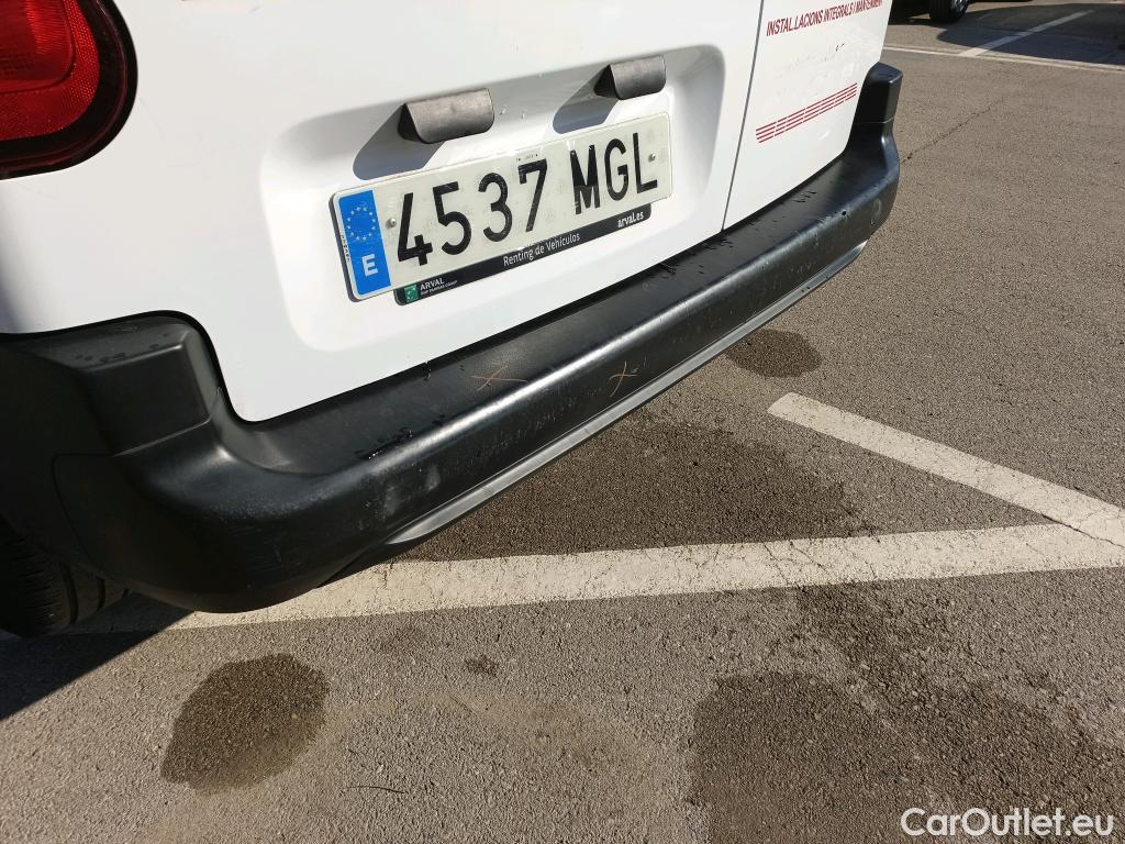  Citroen  Berlingo CITROEN  / 2018 / 4P / furgón derivado de turismo Talla M BlueHDi 100 #27