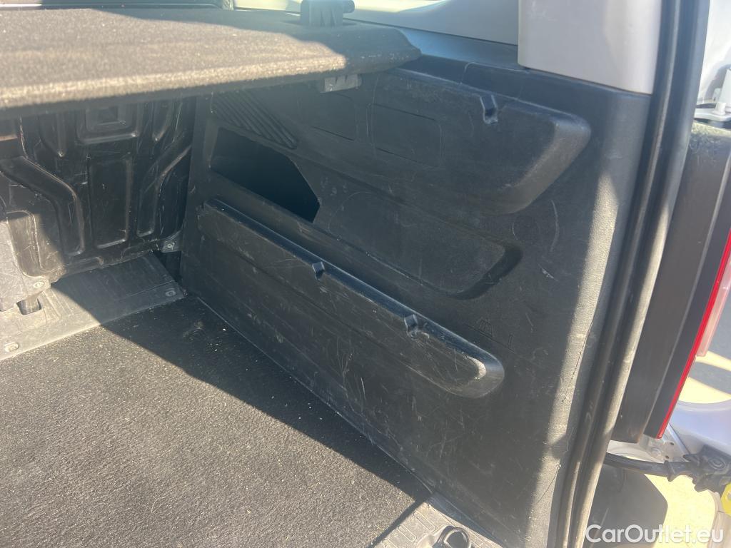  Citroen  Berlingo CITROEN  / 2018 / 4P / combi Talla M BlueHDi 100 LIVE (AC) #20