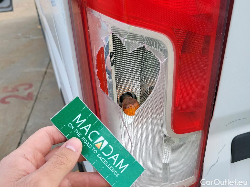  Citroen  Jumper CITROEN  / 2014 / 4P / furgón BlueHDi 88KW (120CV) Furgón 35L2H2 #9