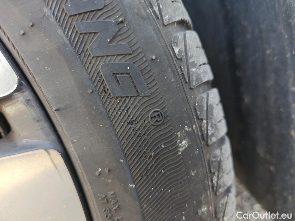  Volkswagen  T-ROC VOLKSWAGEN  / 2021 / 5P / todoterreno R-Line 1.5 TSI 110kW (150CV) #2