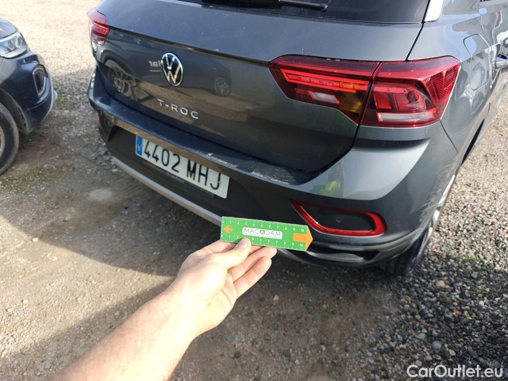  Volkswagen  T-ROC  Life 2.0 TDI 115CV MT6 E6d #22