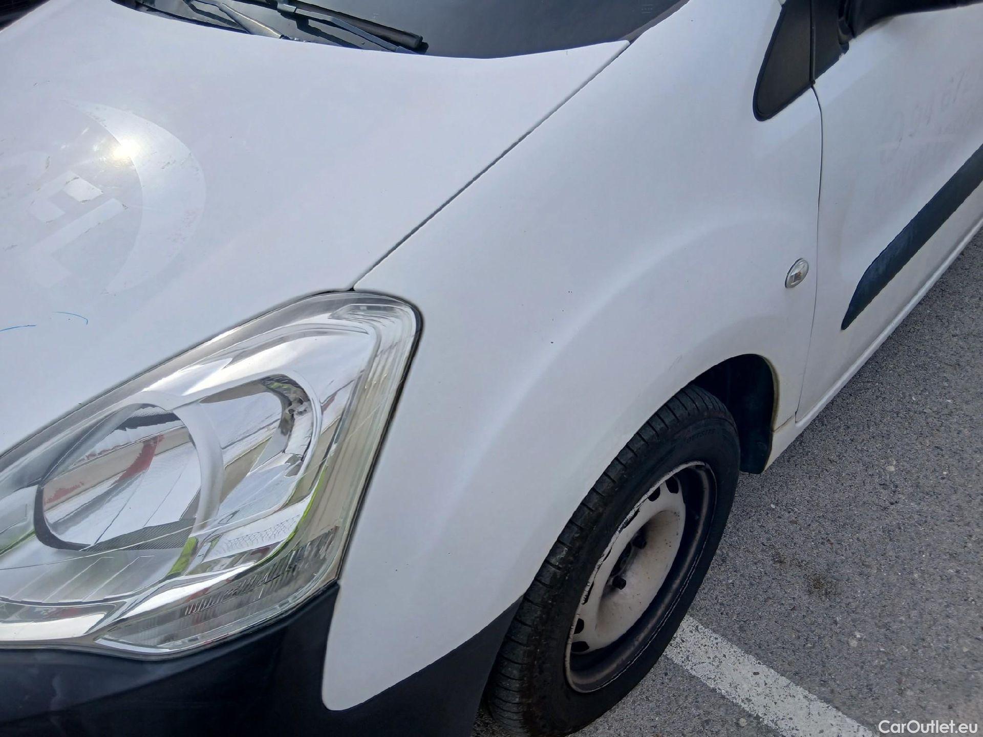  Citroen  Berlingo CITROEN  / 2015 / 3P / furgón derivado de turismo BlueHDi 74KW (100CV) #7