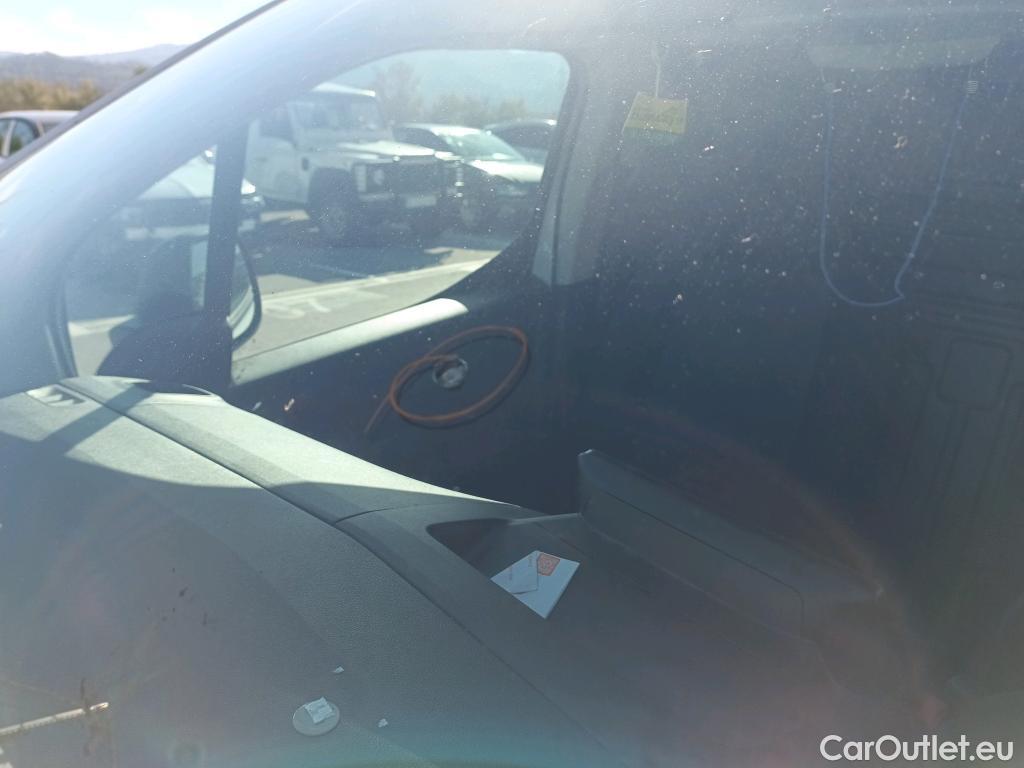  Citroen  Berlingo CITROEN  / 2018 / 4P / furgón derivado de turismo Talla M BlueHDi 100 #34