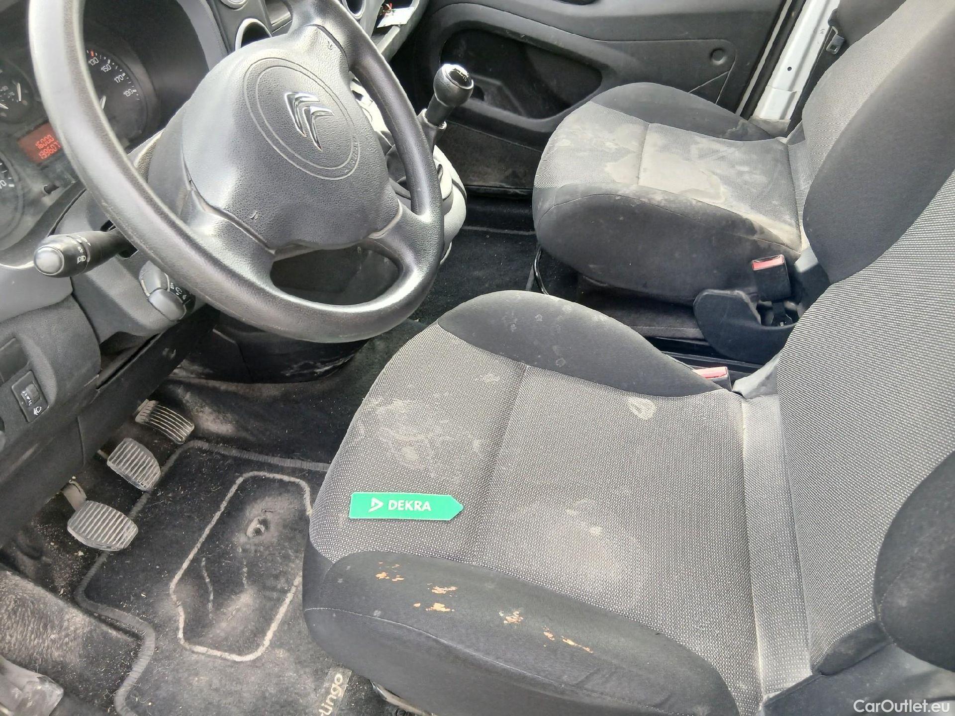  Citroen  Berlingo CITROEN  / 2015 / 3P / furgón derivado de turismo BlueHDi 74KW (100CV) #13