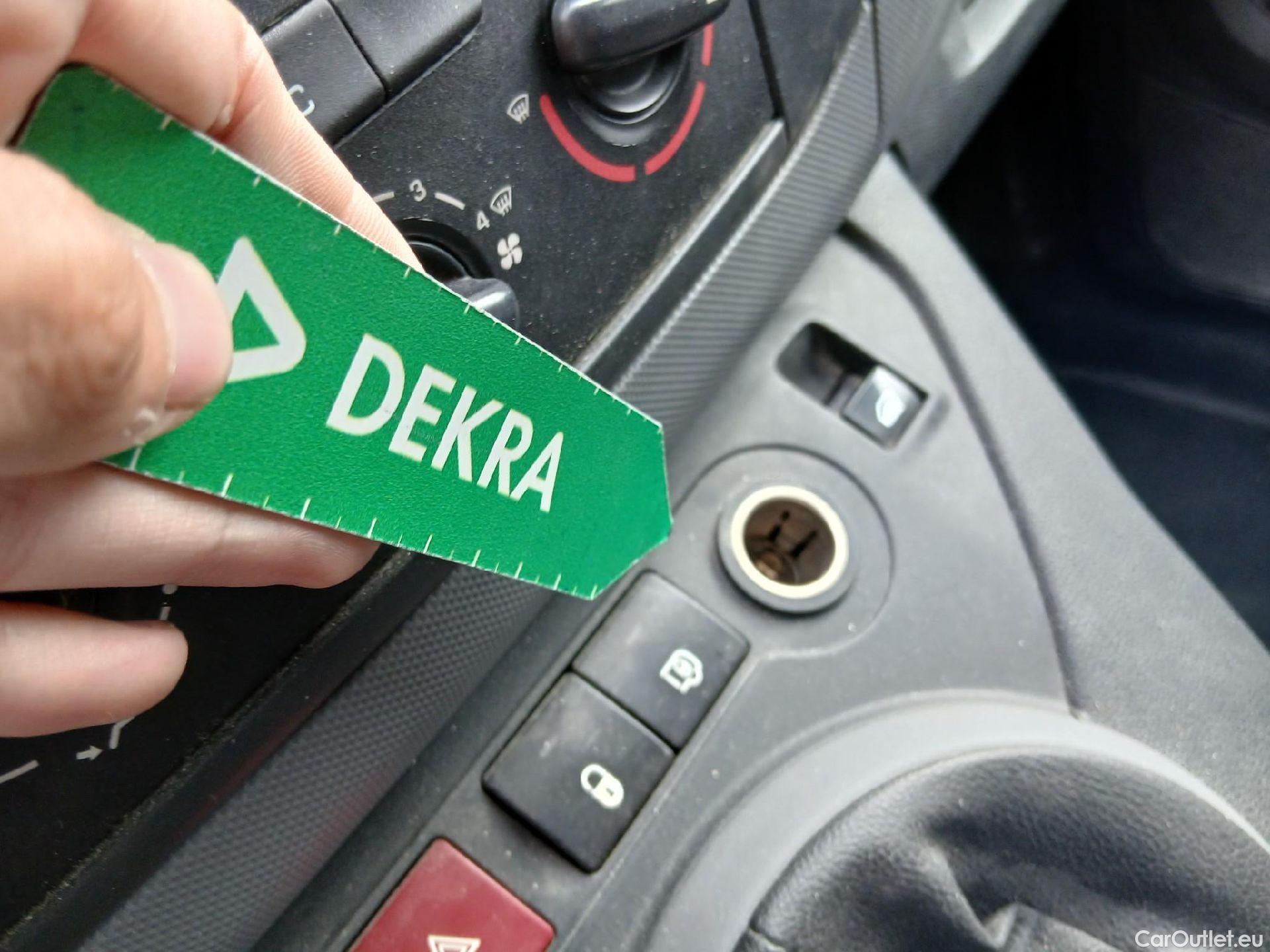  Citroen  Berlingo CITROEN  / 2015 / 3P / furgón derivado de turismo BlueHDi 74KW (100CV) #15