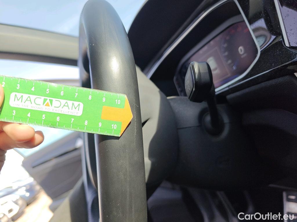  Volkswagen  T-ROC VOLKSWAGEN  / 2021 / 5P / todoterreno R-Line 1.5 TSI 110kW (150CV) #22