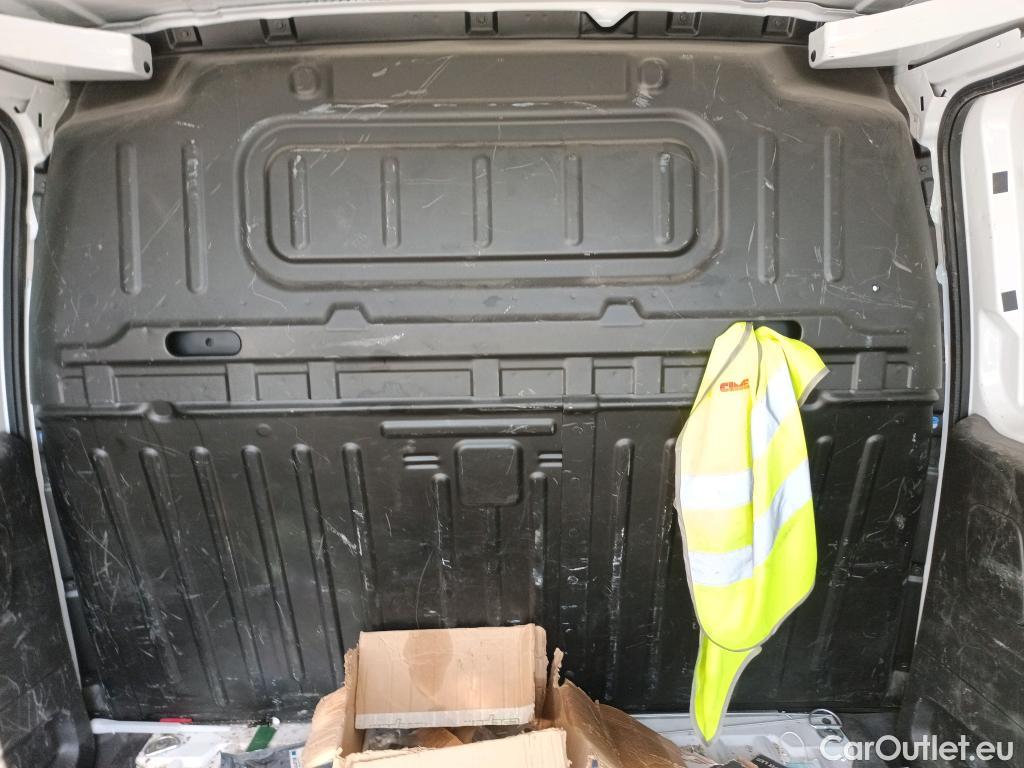  Citroen  Berlingo CITROEN  / 2018 / 4P / furgón derivado de turismo Talla M BlueHDi 100 #19