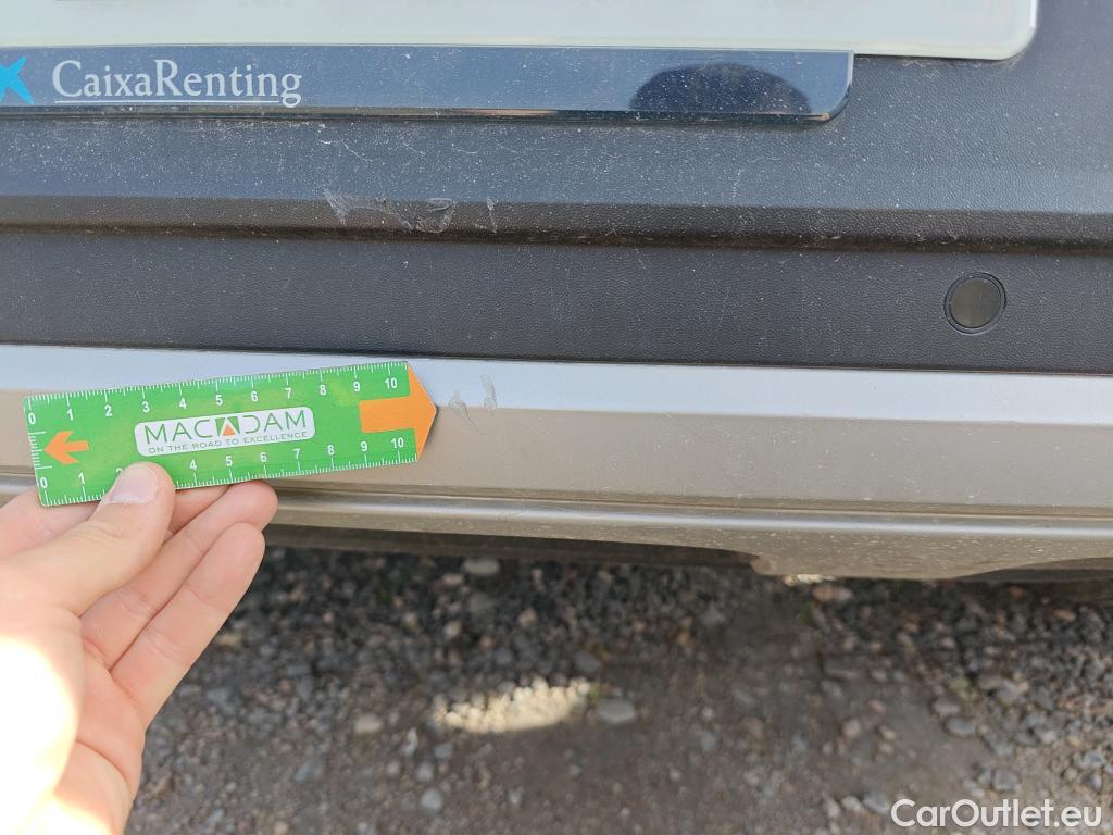  Volkswagen  T-ROC  Life 2.0 TDI 115CV MT6 E6d #39