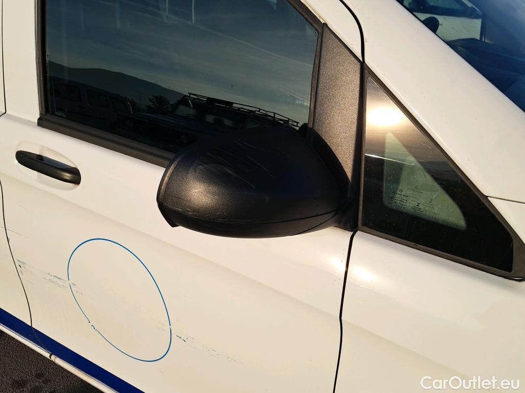  Mercedes  Vito  Tourer 109/110/111/114 CDI FWD Larga (447.703) 1.7 100CV MT6 E6dT #62