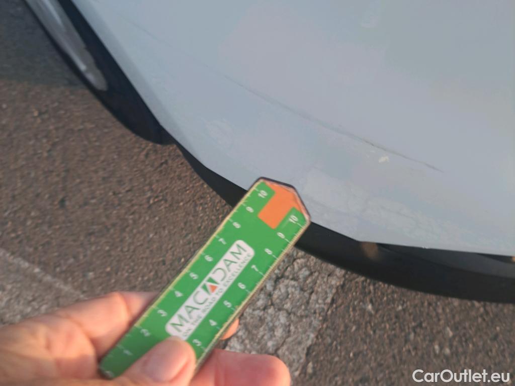  Ford  Transit FORD  Courier/2014/4P/furgón der.turis Van 1.5 TDCi 56kW Trend #31