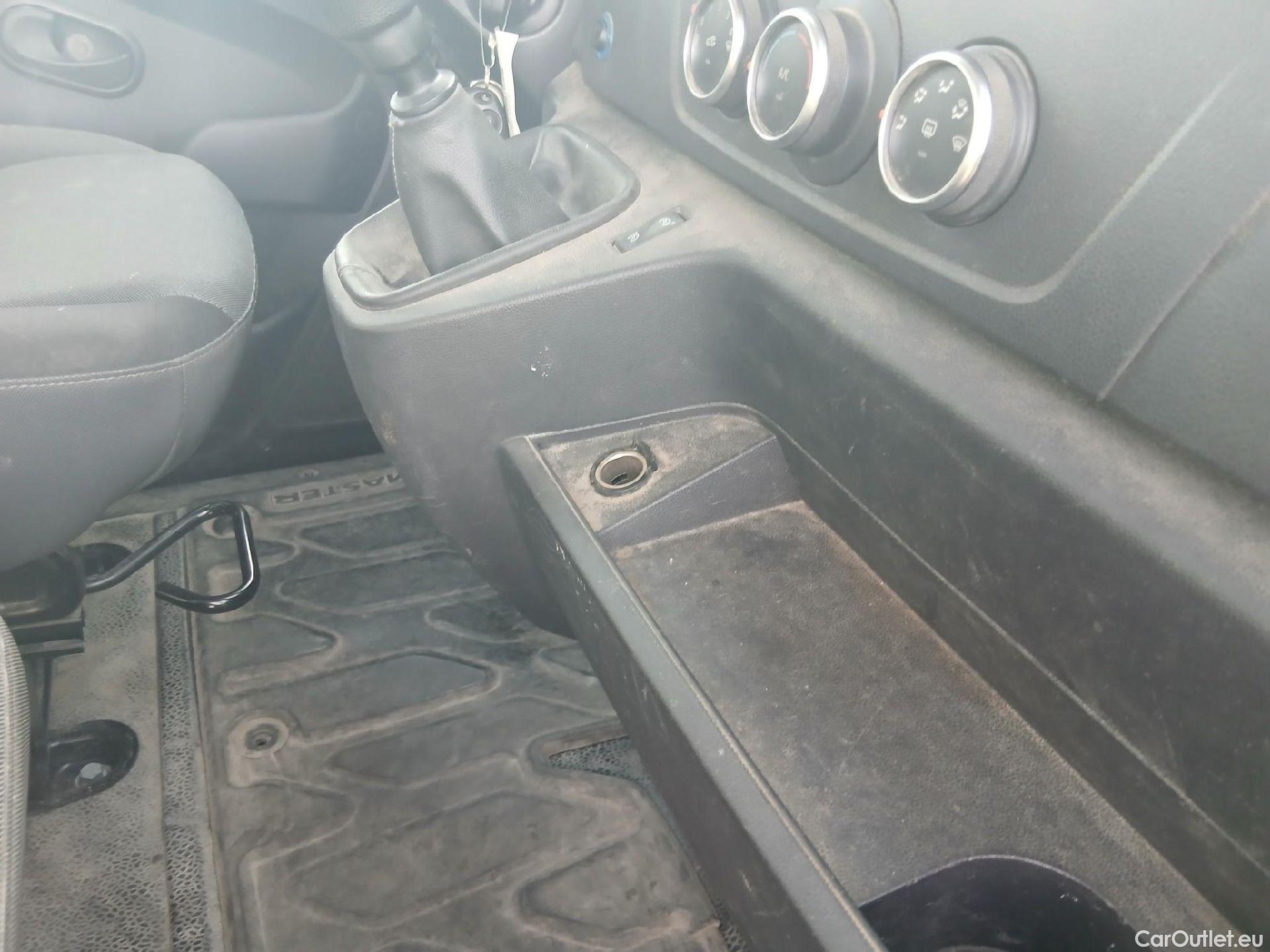  Renault  Master RENAULT  / 2019 / 2P / caja abierta Ch C T L3 3500 E Blue dCi 110kW Caja Ab #1