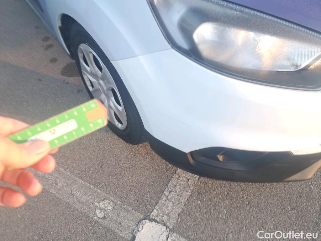  Ford  Transit FORD  Courier/2014/4P/furgón der.turis Van 1.5 TDCi 56kW Trend #30