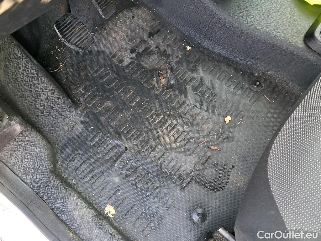  Peugeot  Partner PEUGEOT  VU 4p 2G furgón derivado de Furgón Confort PackL2 BlueHDi 73KW (100) #20