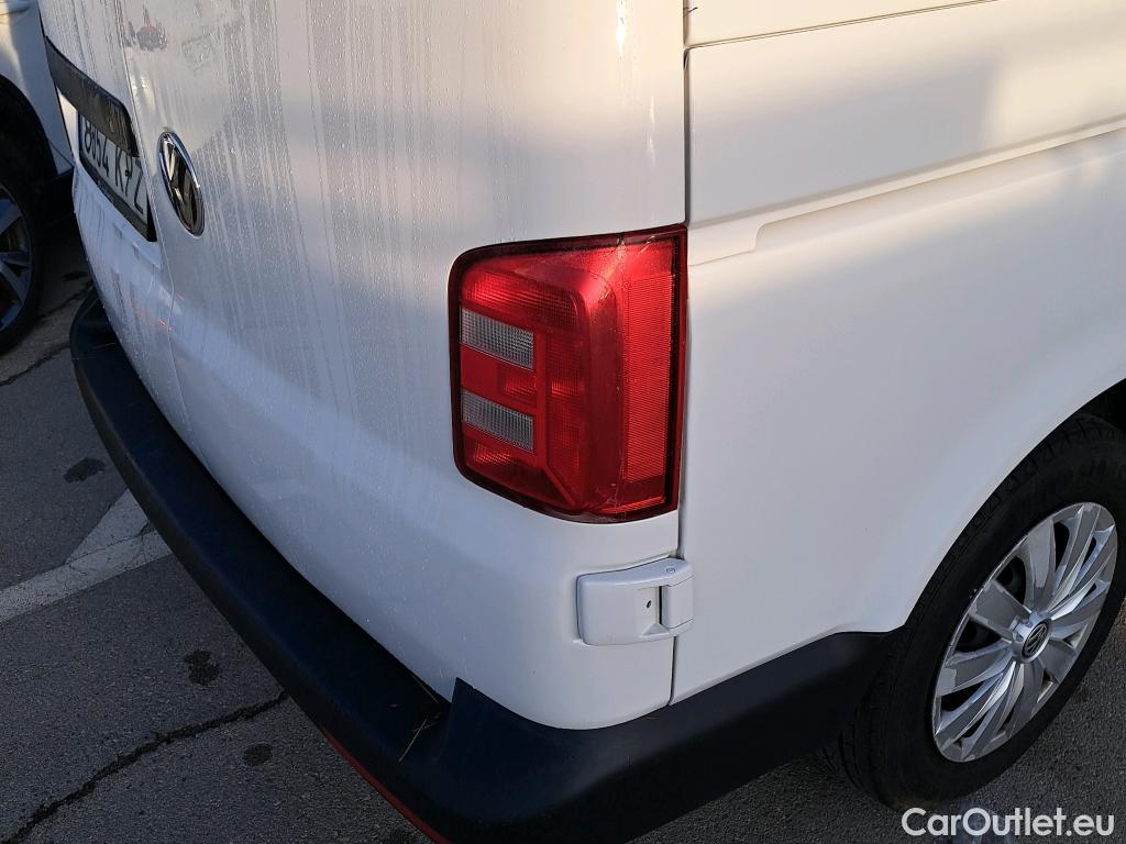  Volkswagen  Transporter VOLKSWAGEN  / 2015 / 4P / furgón Business Corto TN 2.0TDI 75kW(102CV) BMT #27