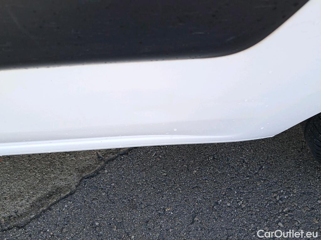  Peugeot  Partner PEUGEOT  VU 4p 2G furgón derivado de Furgón Confort PackL2 BlueHDi 73KW (100) #3