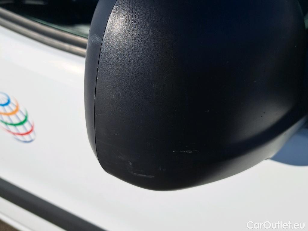  Peugeot  Partner PEUGEOT  VU 4p 2G furgón derivado de Furgón Confort PackL2 BlueHDi 73KW (100) #37