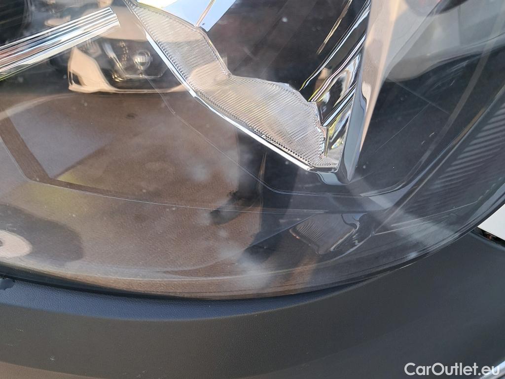  Volkswagen  Transporter VOLKSWAGEN  / 2015 / 4P / furgón Business Corto TN 2.0TDI 75kW(102CV) BMT #4