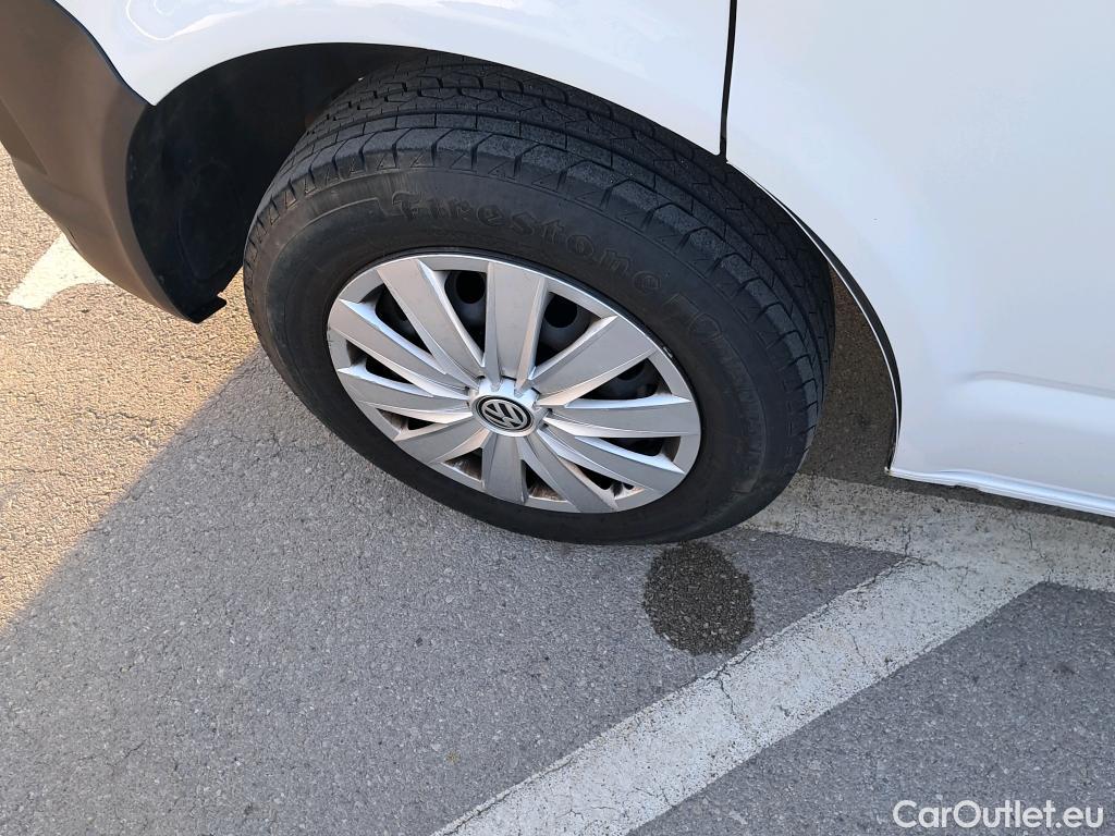  Volkswagen  Transporter VOLKSWAGEN  / 2015 / 4P / furgón Business Corto TN 2.0TDI 75kW(102CV) BMT #17