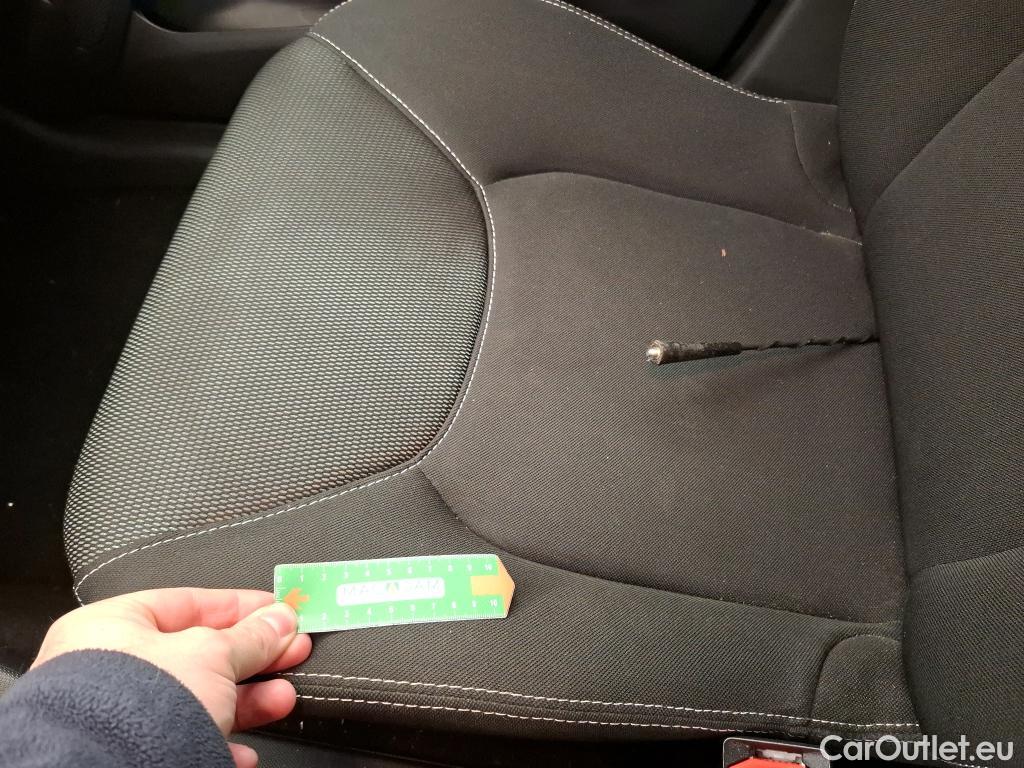  Renault  Clio  IV Zen 1.5 dCi 90CV BVM5 E5 #9