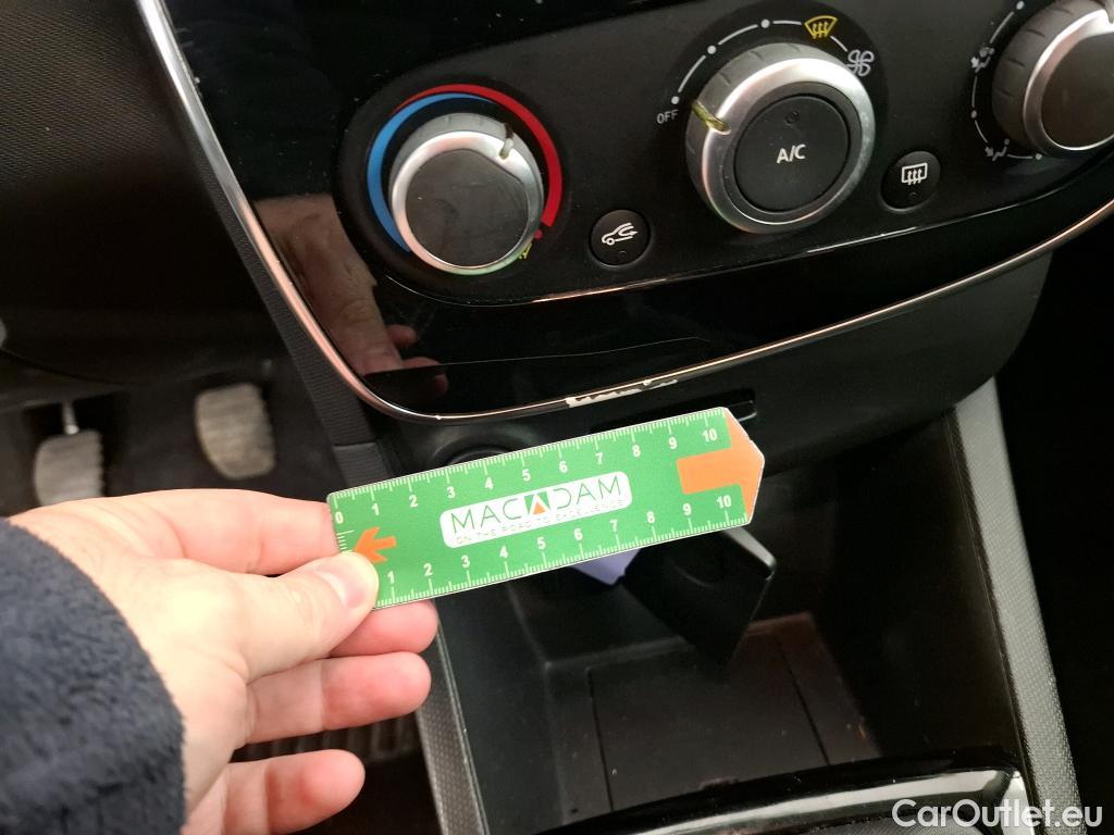  Renault  Clio  IV Zen 1.5 dCi 90CV BVM5 E5 #5