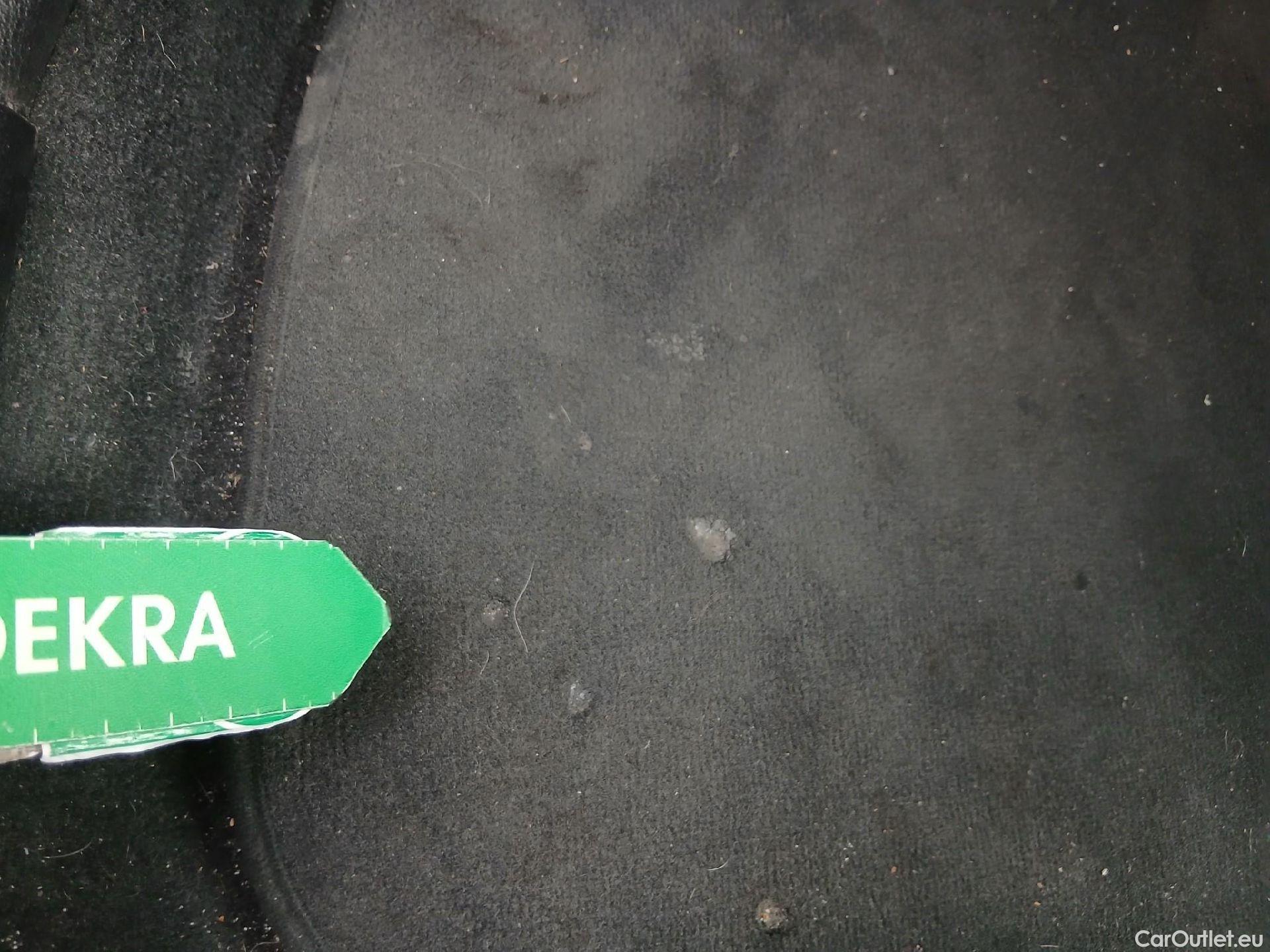  Bmw  X1 BMW  / 2019 / 5P / todoterreno sDrive16d Business #7