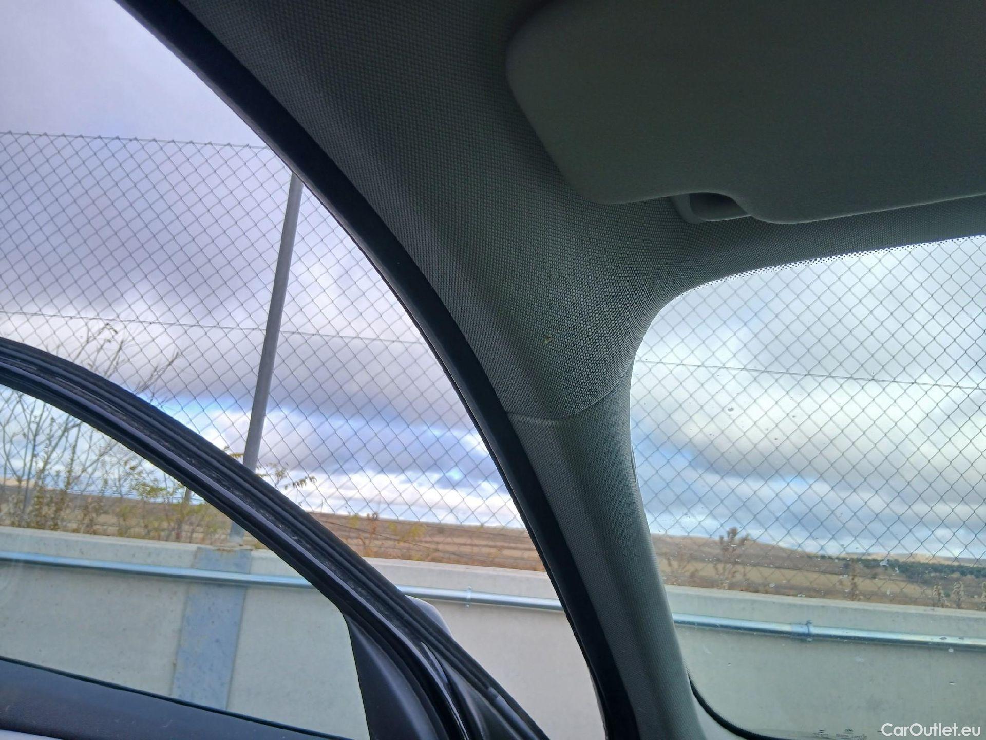  Bmw  X1 BMW  / 2019 / 5P / todoterreno sDrive16d Business #5