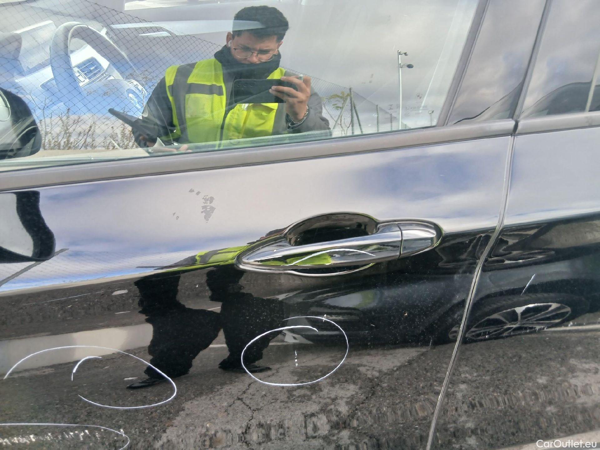  Bmw  X1 BMW  / 2019 / 5P / todoterreno sDrive16d Business #30