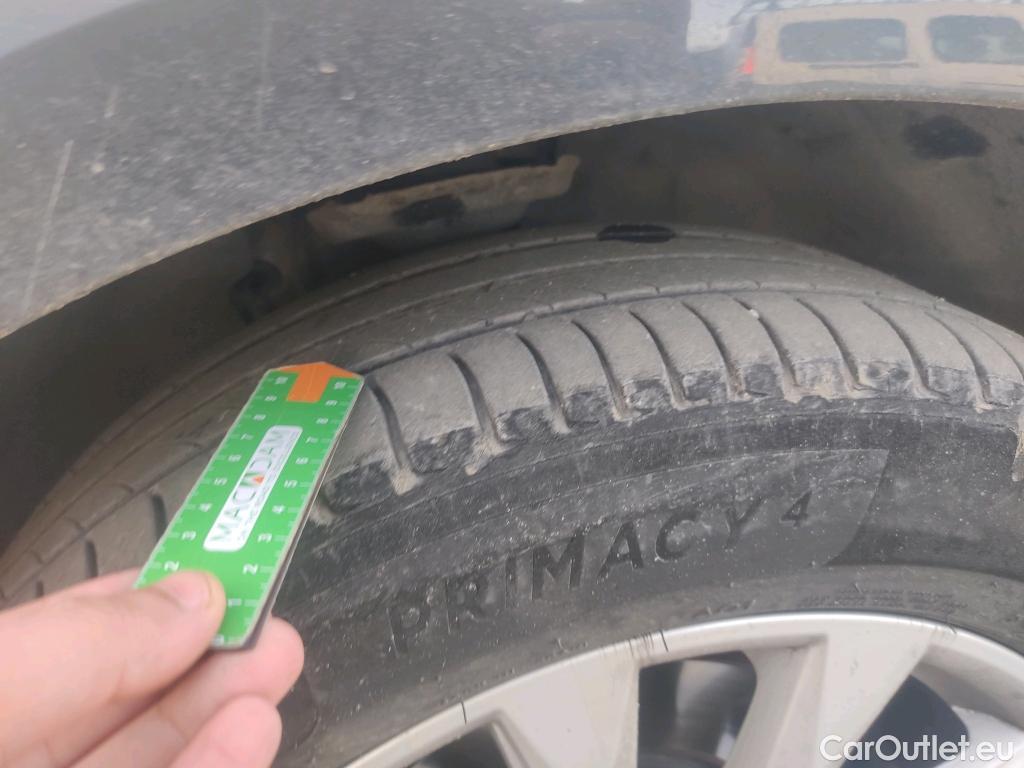  Audi  Q3 AUDI  Sportback / 2019 / 5P / todoterreno Advanced 35 TDI 110kW (150CV) S tronic (ACC) #4