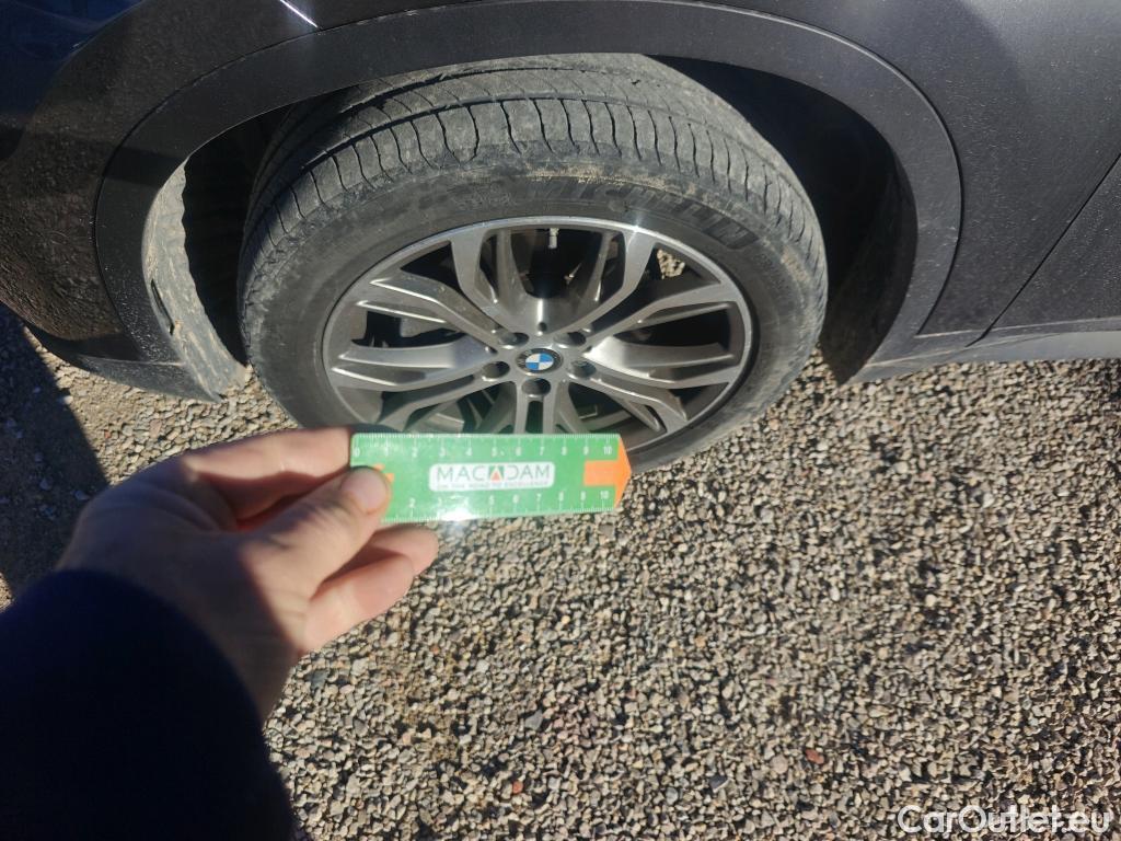  Bmw  X1 BMW  sDrive18i (CX2) #16