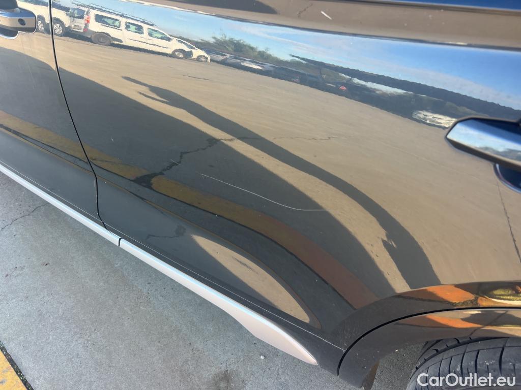  Audi  Q5 AUDI  / 2020 / 5P / todoterreno Advanced 35 TDI 120kW S tronic (AC2) #16