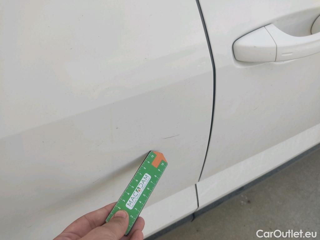  Audi  Q3 AUDI  Sportback / 2019 / 5P / todoterreno Advanced 35 TDI 110kW (150CV) S tronic (ACC) #25