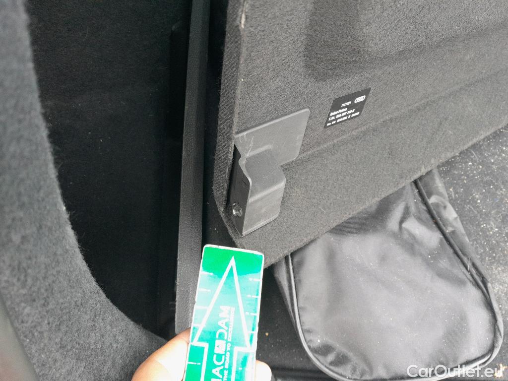  Audi  Q3 AUDI  / 2018 / 5P / todoterreno Advanced 35 TDI 110kW (150CV) #2