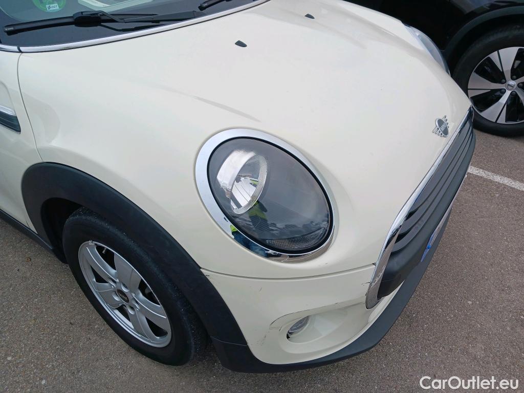  Mini  Cooper MINI MINI 5p 4G berlina con portón ONE D 5 PUERTAS #7