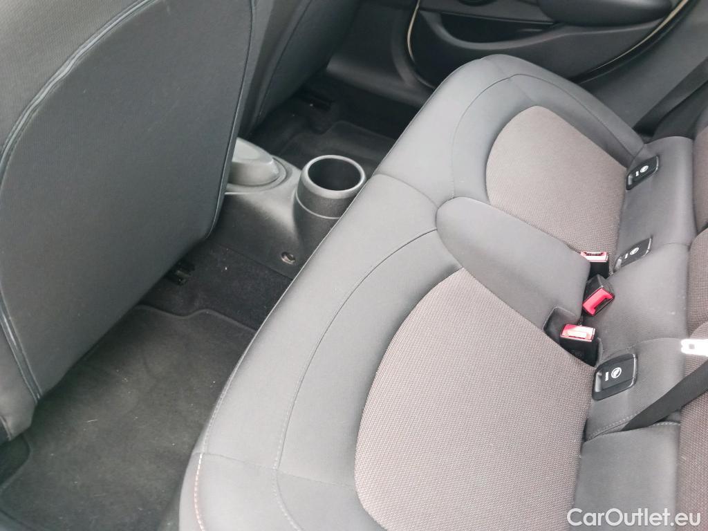  Mini  Cooper MINI MINI 5p 4G berlina con portón ONE D 5 PUERTAS #12