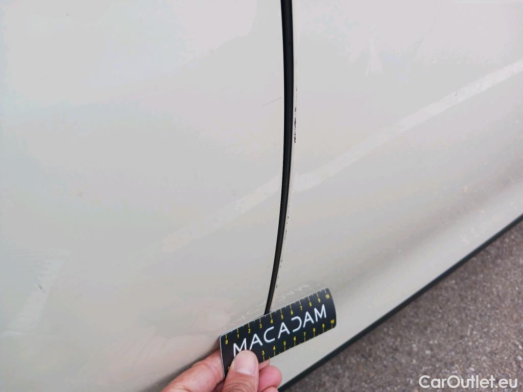  Mini  Cooper MINI MINI 5p 4G berlina con portón ONE D 5 PUERTAS #22