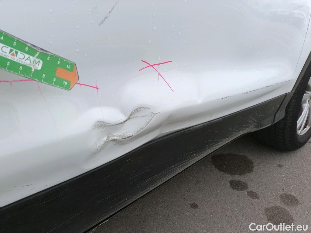  Ford  Kuga FORD  / 2016 / 5P / todoterreno 1.5 EcoBoost 88kW 4x2 Trend+ (CX) #4